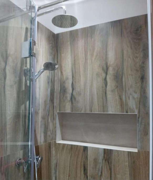 Apartament Tirana Road Blloku Area Zewnętrze zdjęcie