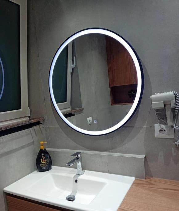 Apartament Tirana Road Blloku Area Zewnętrze zdjęcie