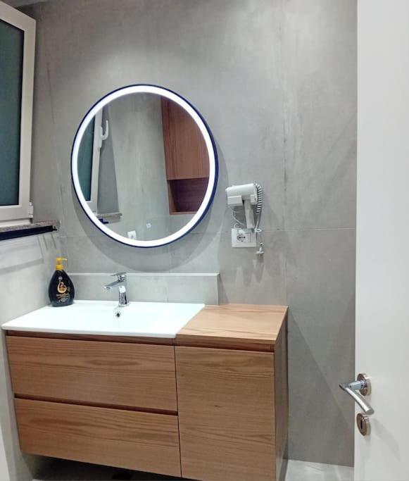 Apartament Tirana Road Blloku Area Zewnętrze zdjęcie